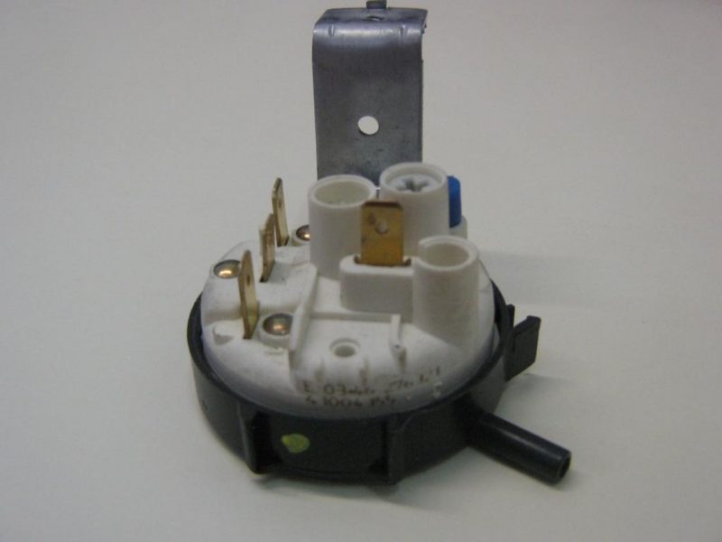 0005 -- 000 (18) PRESSOSTATO COD. 41004355 PER LAVATRICE ZEROWATT HOOVER EH 65 A, ZEROWATT HOOVER LADYCL HC557, ZEROWATT LAD/ZERO LP 422