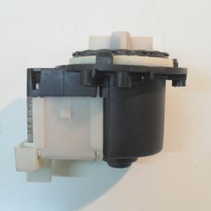 0026 -- 000 (40) Pompa lavatrice Ariston AVSD88 cod 56835