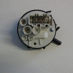 PRESSOSTATO COD.124535581   CODICE ALTERNATIVO 765319   PER ZOPPAS PERFECTA MOD. P8, REX LB48, rl75 pv