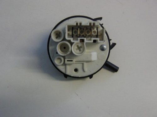 PRESSOSTATO COD.124535581   CODICE ALTERNATIVO 765319   PER ZOPPAS PERFECTA MOD. P8, REX LB48, rl75 pv