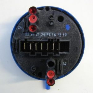 PRESSOSTATO COD. 461973087542   CODICE ALTERNATIVO: A2-670F   PER WHIRLPOOL AWT 8105, AWT6064/2, AWT6084/2, awt8105/3, awt9100