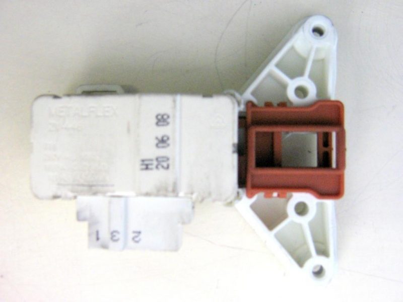 0062 -- 000 (77) Bloccaporta lavatrice Philco AALV600T cod ZV-446