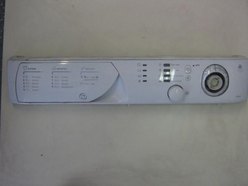 FRONTALE PER LAVATRICE ARISTON AVL68   COMPLETO DI SCHEDA COMANDI E TIMER   SENZA MANOPOLA TIMER