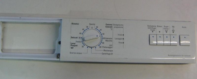 0115 -- 000 (130) FRONTALE PE LAVATRICE Siemens S1WTF3700A SOLO PLASTICA FRONTALE SENZA SCHEDA COMANDI