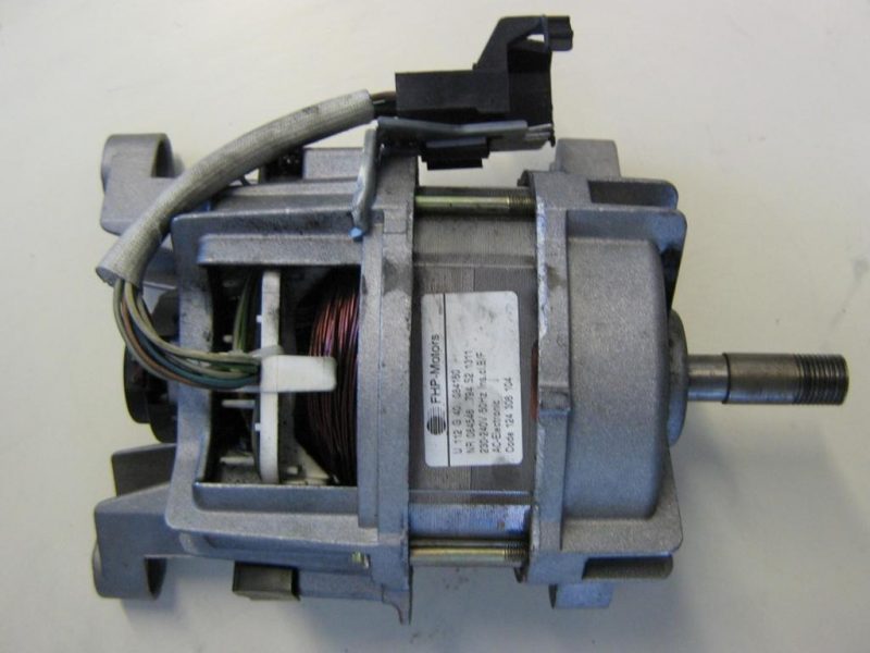 Motore lavatrice Aeg LW853 cod 124 306 104
