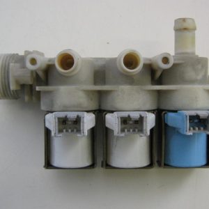 Elettrovalvola lavatrice Indesit WIDL126EX cod 33590038