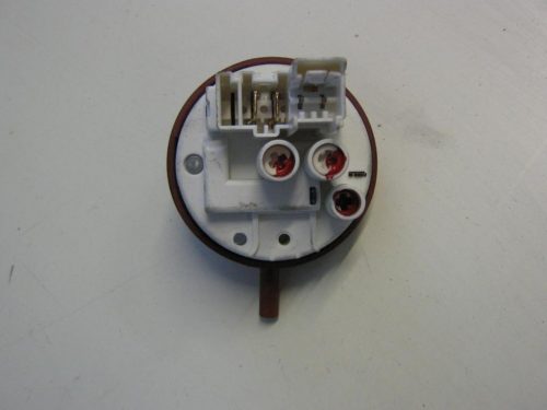 PRESSOSTATO COD. 9000164376   CODICE ALTERNATIVO: 505II201   PER LAVATRICE BOSCH MAXX 7, FD 8811, siemens wm10e