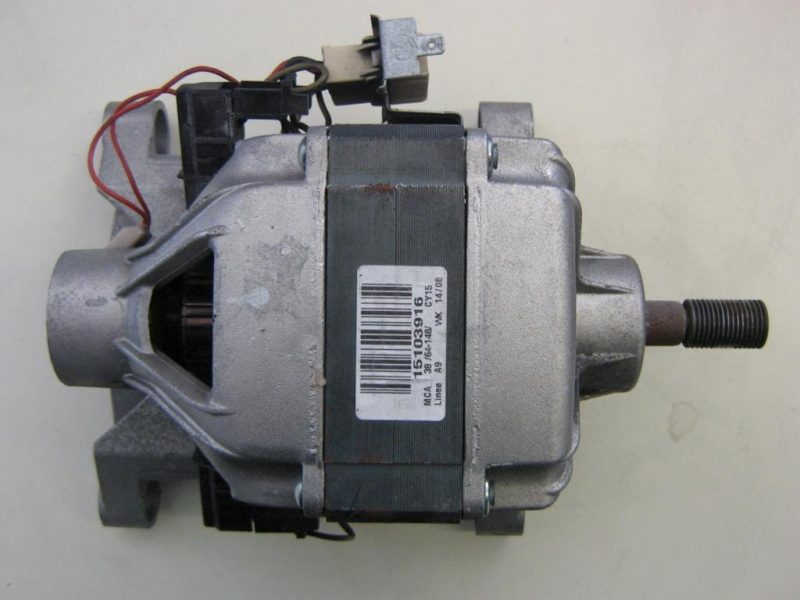 Motore lavatrice Candy GO 85-01 cod MCA 38/64 148/CY15