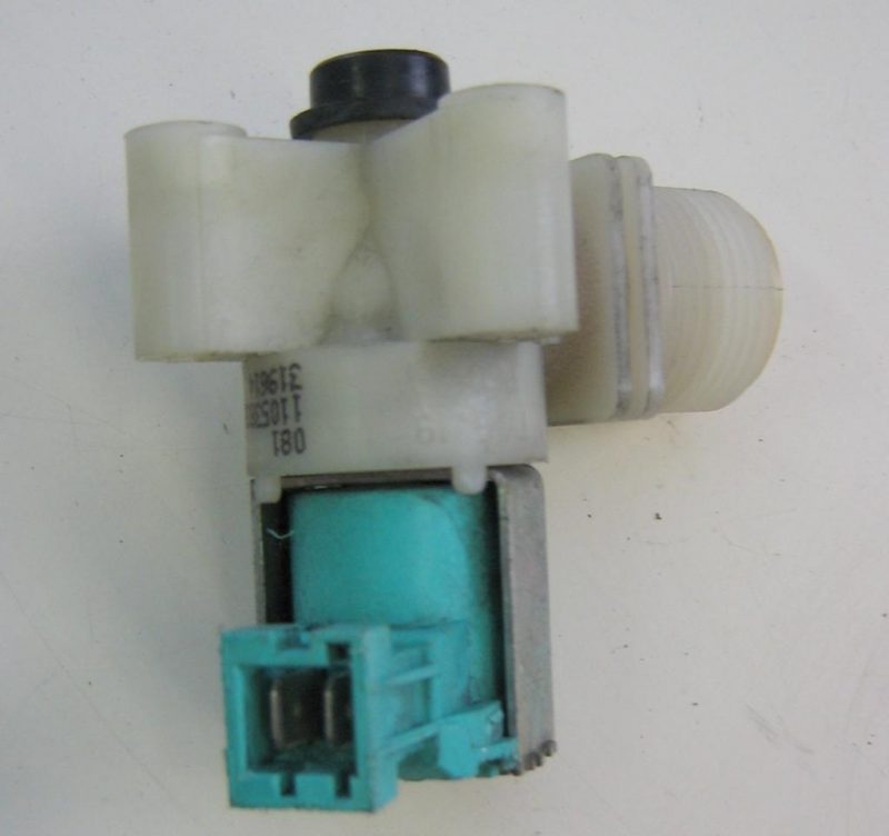 Elettrovalvola lavatrice Aeg LAVAMAT W831 cod 110538201
