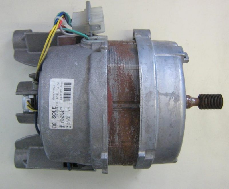 Motore lavatrice Candy CBD 70 cod 41002724