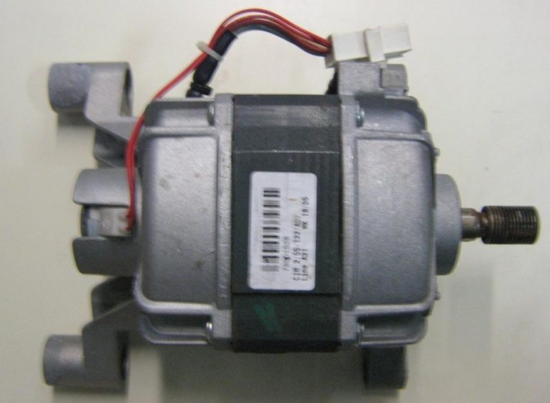 Motore lavatrice Ariston AVL89 cod 160019383.00