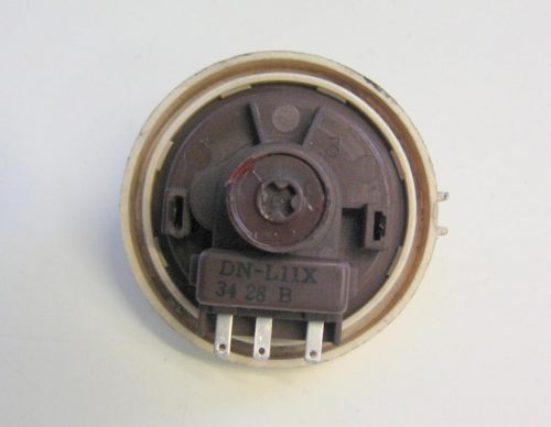 PRESSOSTATO COD. DN-L11X 34 28 B   PER LAVATRICE LG WD-80130F, WD-65130F