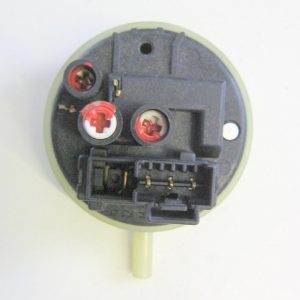 PRESSOSTATO COD. 16002180500   CODICE ALTERNATIVO: 505KA1 01   PER LAVATRICE INDESIT IWC6105B, IWC 7105, IWC7128, iwdc 6125, ARISTON ECO7F 1292, IGNIS AWV465/M, arsfx 109 it