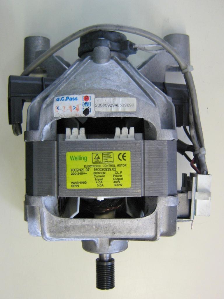 Motore lavatrice Indesit WISL106 cod 160020939.02