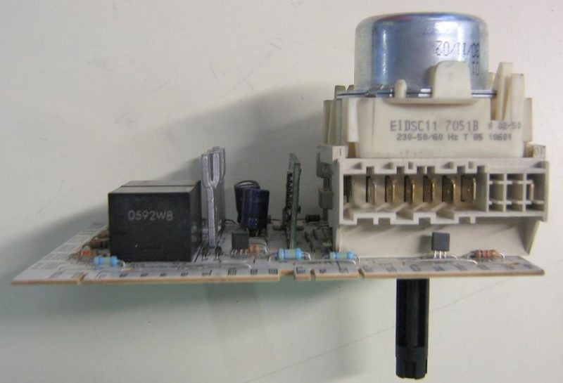 Timer lavatrice Whirlpool AWM5061/A