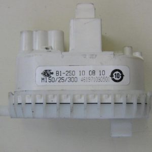 PRESSOSTATO COD. B1-250   CODICE ALTERNATIVO: 461971090501   PER LAVATRICE Whirlpool AWO/D 4112, AWO/D4312, AWO/D 6107, AWO/D4311, IGNIS LTE 7046