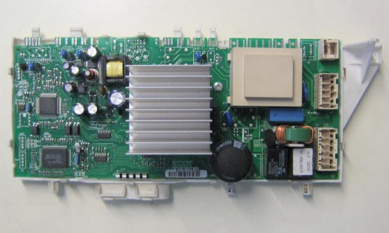 Scheda main lavatrice Ariston AVSL109 cod 215007827.05