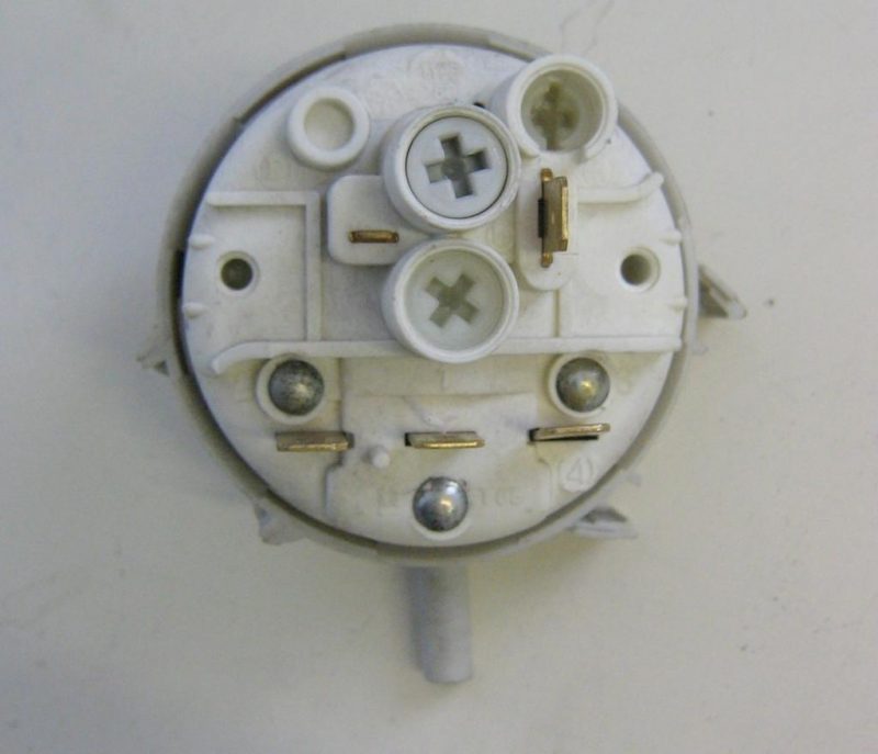 0473 -- 000 (494) PRESSOSTATO COD. 30091011001 CODICE ALTERNATIVO: 7610047 PER LAVATRICE OCEAN WSP266A, sangiorgio wfu0911