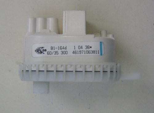 PRESSOSTATO COD.B1-164D   CODICE ALTERNATIVO: 461971063811   PER LAVATRICE Whirlpool AWM7080, AWM 5065/A, AWM6063, AWM 5083, AWM 5063/A, AWM6083, AWM 5166, awm 5061/a