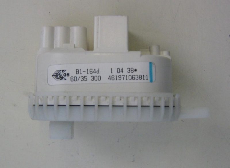 PRESSOSTATO COD.B1-164D   CODICE ALTERNATIVO: 461971063811   PER LAVATRICE Whirlpool AWM7080, AWM 5065/A, AWM6063, AWM 5083, AWM 5063/A, AWM6083, AWM 5166, awm 5061/a