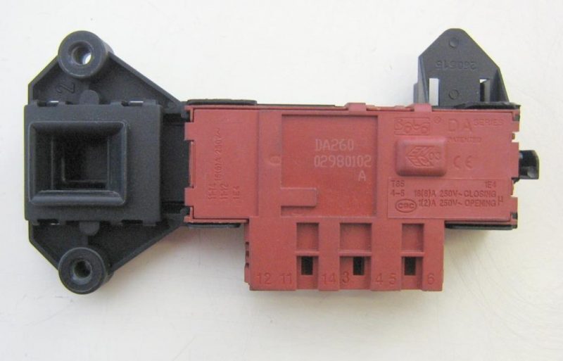 Bloccaporta lavatrice Whirlpool AWM8103 cod DA02980102