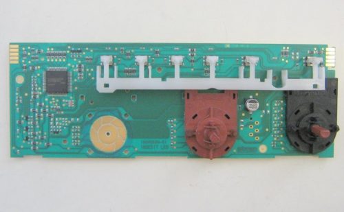 0533 -- 000 (553) Scheda comandi lavatrice Indesit WIL66 cod 210095870.04