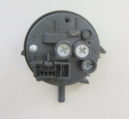 0551 -- 000 (571) PRESSOSTATO COD. 160024065.00 CODICE ALTERNATIVO: 7680001 PER LAVATRICE INDESIT WINV80, IWC 6103