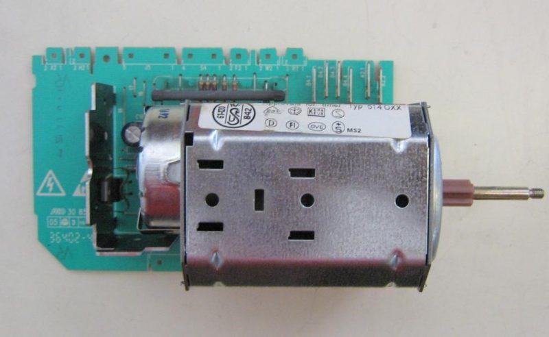 Timer lavatrice Zoppas PL643C cod 124921411