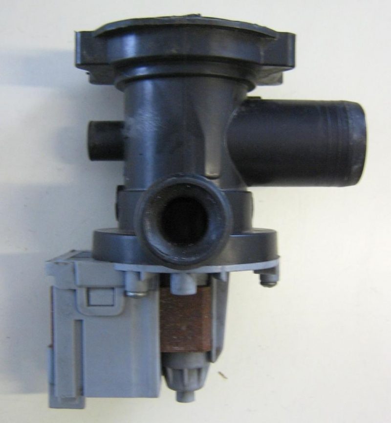 Pompa lavatrice Ariston AVXL88 cod 07304130H