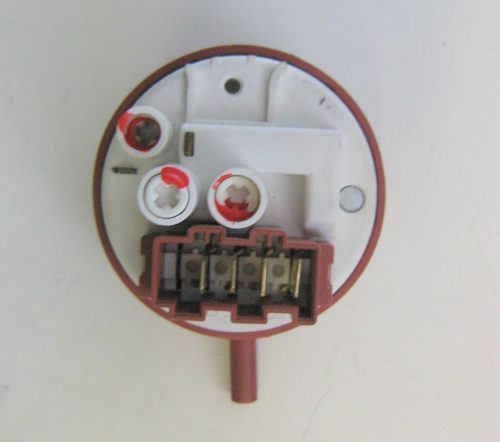 0608 -- 000 (699) PRESSOSTATO COD. 160018546.01 CODICE ALTERNATIVO: 505GF102 PER LAVATRICE ARISTON AVXL88, AVXD129, AVXL105, INDESIT WIXL86