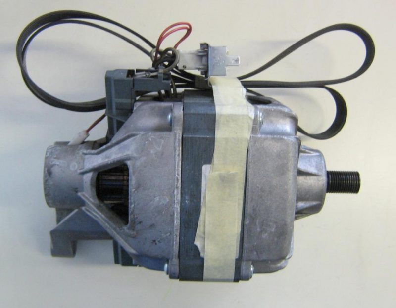 Motore lavatrice Hoover HNS 2105-30 cod MCA 38/64 - 148/CY15