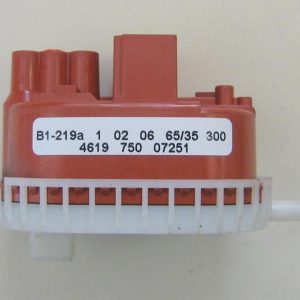 PRESSOSTATO COD.B1-219A   CODICE ALTERNATIVO: 461975007251   PER LAVATRICE Whirlpool AWT 2266, awt2068/2