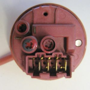 PRESSOSTATO COD. 520009703   CODICE ALTERNATIVO:505GS1 01   PER LAVATRICE HOOVER HVP16, ardo flo107s