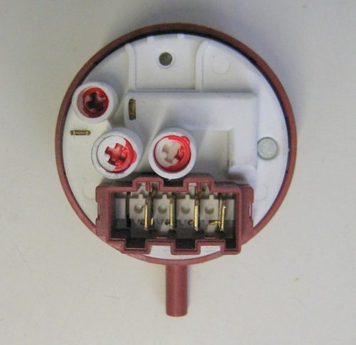 0798 -- 000 (818) PRESSOSTATO COD. 160019762 CODICE ALTERNATIVO: 505GE2 01 PER LAVATRICE INDESIT WITL126, WITL106, WITL86, ARISTON AVTXL109, AVTL104, HOTPOINT ARTXF129, AVTL89