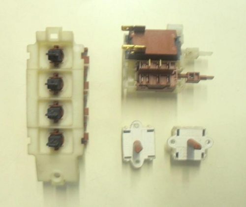 0881 -- 000 (901) Selettori lavatrice Candy CBD 70 cod