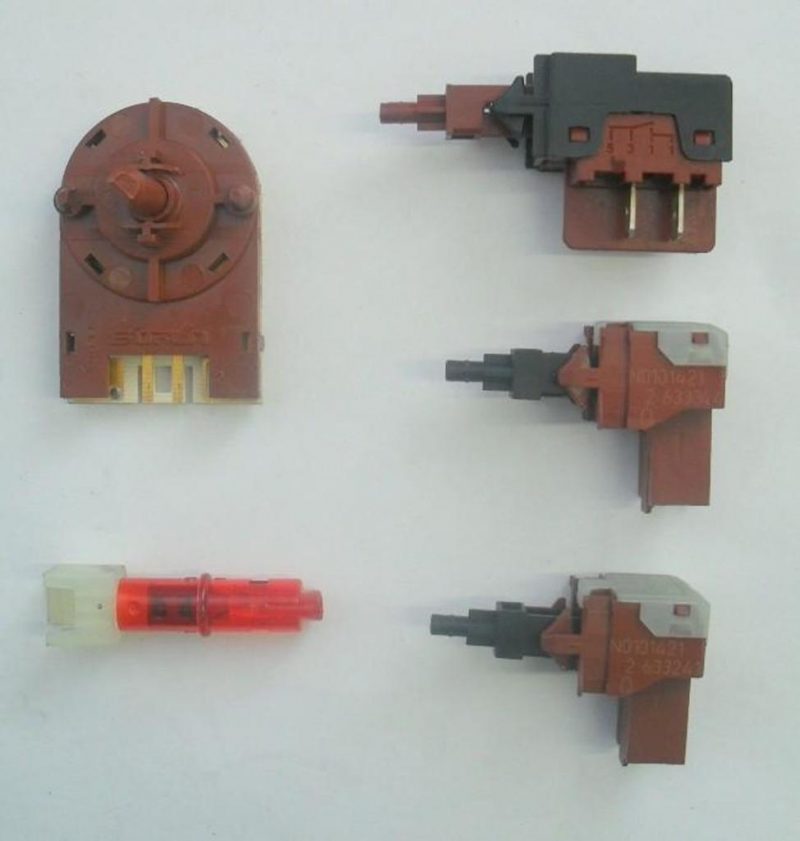 Selettori lavatrice Indesit W83T cod