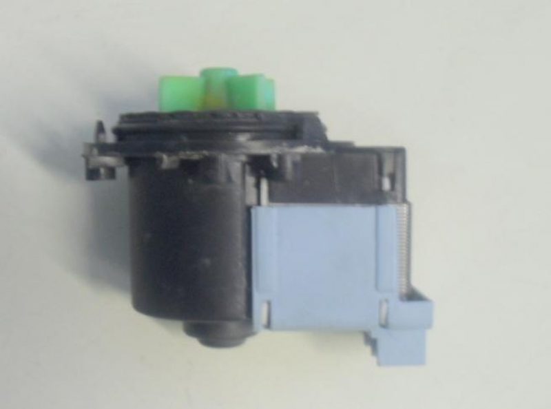 Pompa lavatrice Whirlpool AWT2045 cod 461973090101