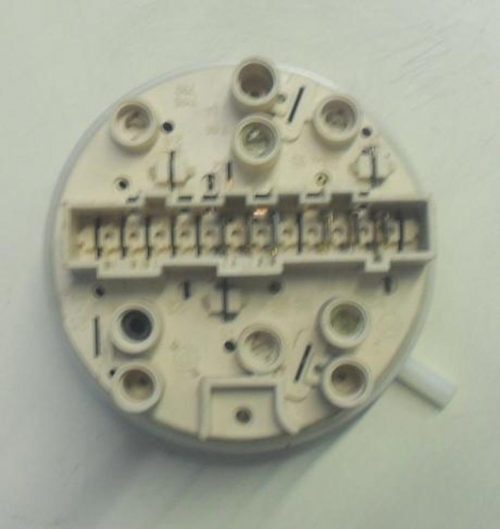 PRESSOSTATO COD. 124533550   PER LAVATRICE REX RG6XP, electrolux ew503 s, rex rl 5 xp