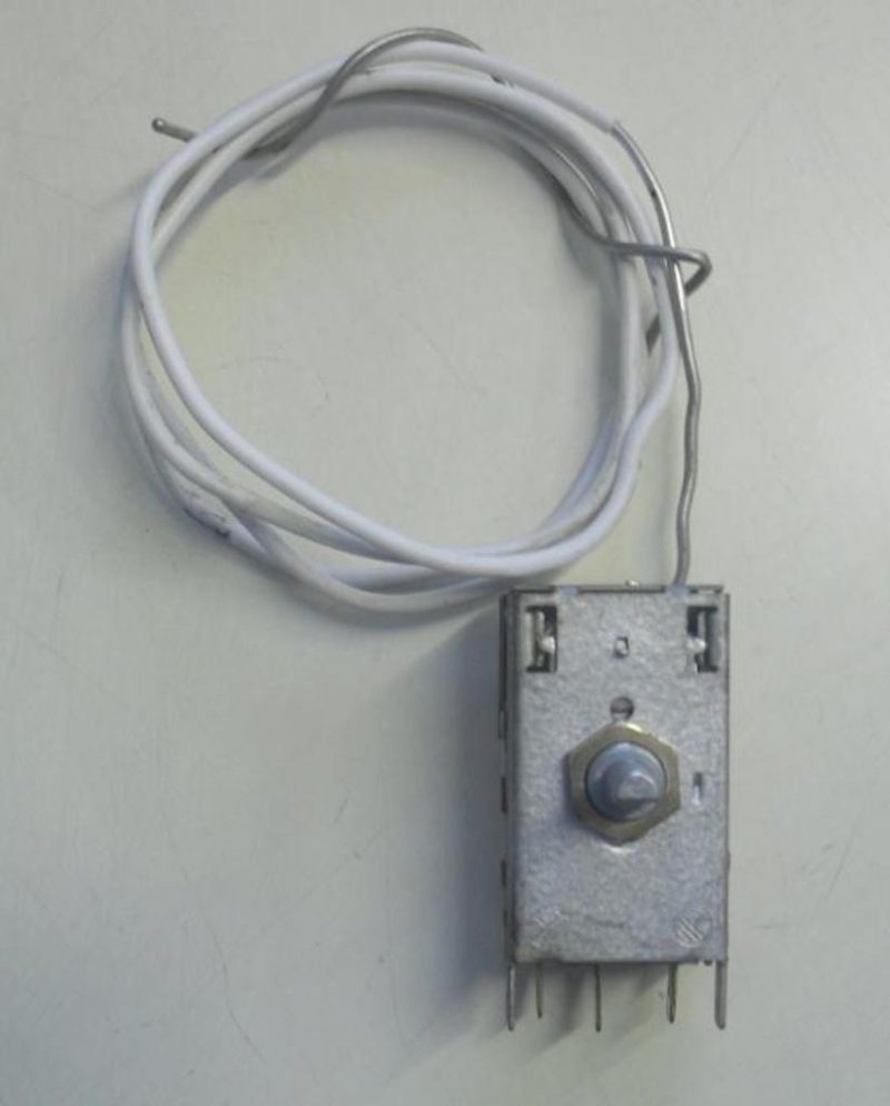 1006 -- 000 (1026) TERMOSTATO COD. 92749548 PER FRIGORIFERO ELETTROZETA F 930 VIP