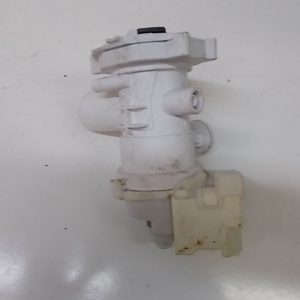 Pompa lavatrice Indesit WIE107 cod 16002531300