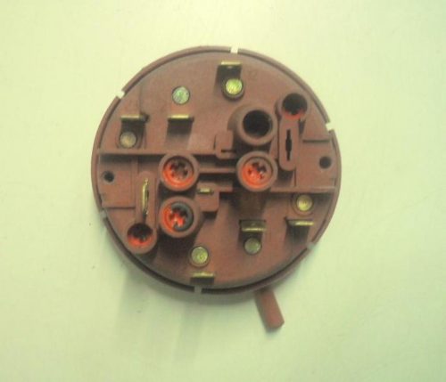 PRESSOSTATO COD. 520002904   CODICE ALTERNATIVO: 505EC1 01   PER LAVATRICE ARDO A600X, A510,atlantic lb409m, ardo a 500