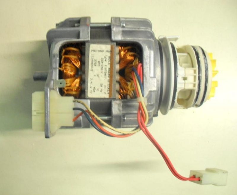 MOTOPOMPA COD. 15249944/2   CODICE ALTERNATIVO: 20673081.0 TYPE 21673057   PER LAVASTOVIGLIE REX TT9E, 911n81-6f