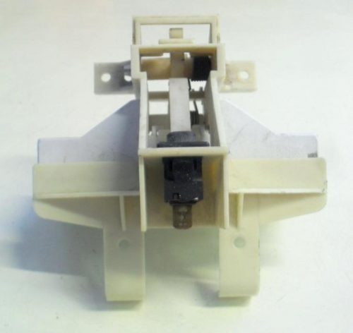 1031 -- 000 (1102) Bloccaporta lavastoviglie Ariston