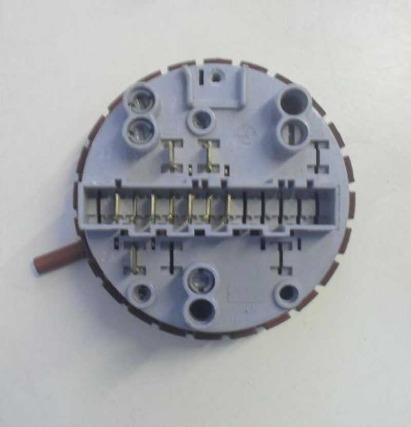 PRESSOSTATO COD. 520002902   PER LAVATRICE BOMPANI BO02721-98, wega white e650tx-1