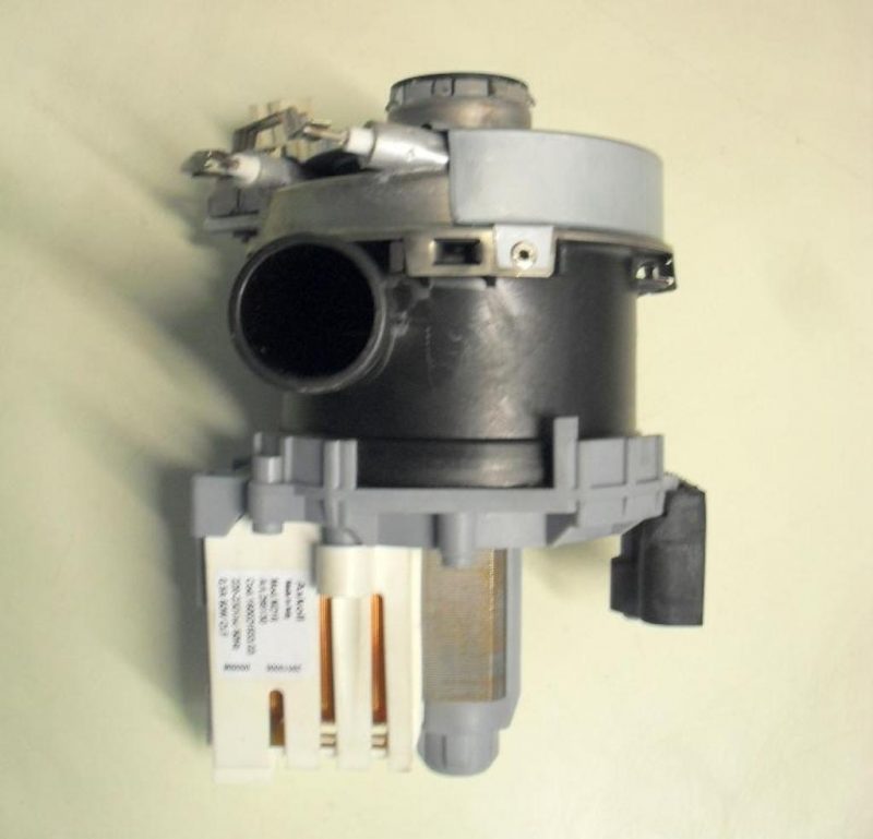 1114 -- 000 (1134) MOTOPOMPA COD. 160021833.03 MOD. M216 ART. 295130 COMPLETA DI RESISTENZA PER LAVASTOVIGLIE ARISTON / INDESIT