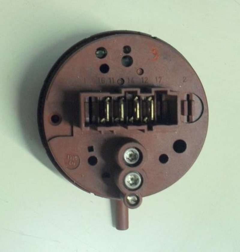 PRESSOSTATO COD. 5500019030   PER LAVATRICE BOSCH TOPP WOP 2051, WOL 1250, WOL 1650