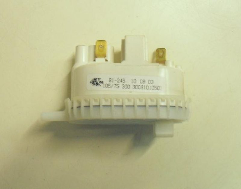 PRESSOSTATO COD. B1-245   CODICE ALTERNATIVO: 30091010501   PER LAVATRICE SANGIORGIO MIA6, A8504, TUA167, ATLANTIC CS280A, sangiorgio mia 867