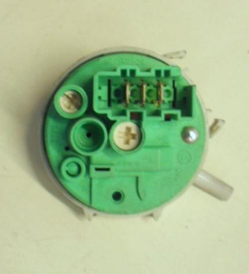 PRESSOSTATO COD. 124535523   CODICE ALTERNATIVO: 765303   PER LAVATRICE ZOPPAS PS 964MVX