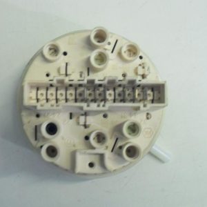 PRESSOSTATO COD. 124683962   CODICE ALTERNATIVO: 792863   PER LAVATRICE REX RL4P, rl 4p, ZOPPAS PL 44S C