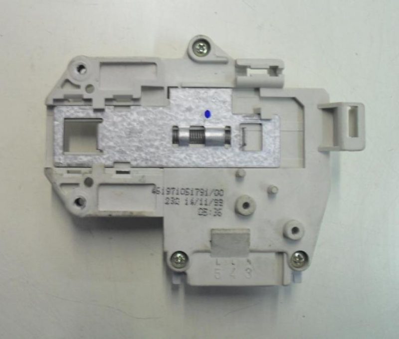 Bloccaporta lavatrice Ignis AWV527 cod 461971051791/00